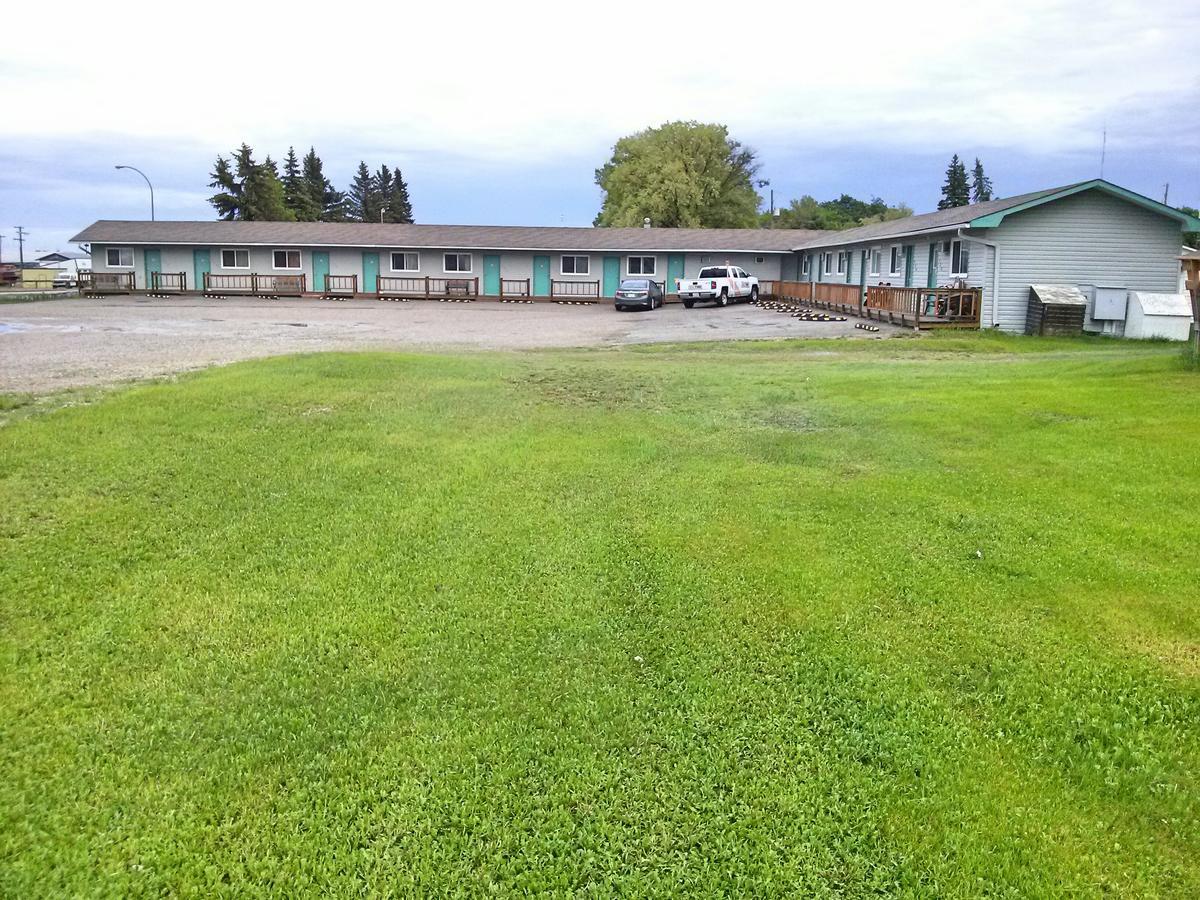 Moosomin Motel ภายนอก รูปภาพ