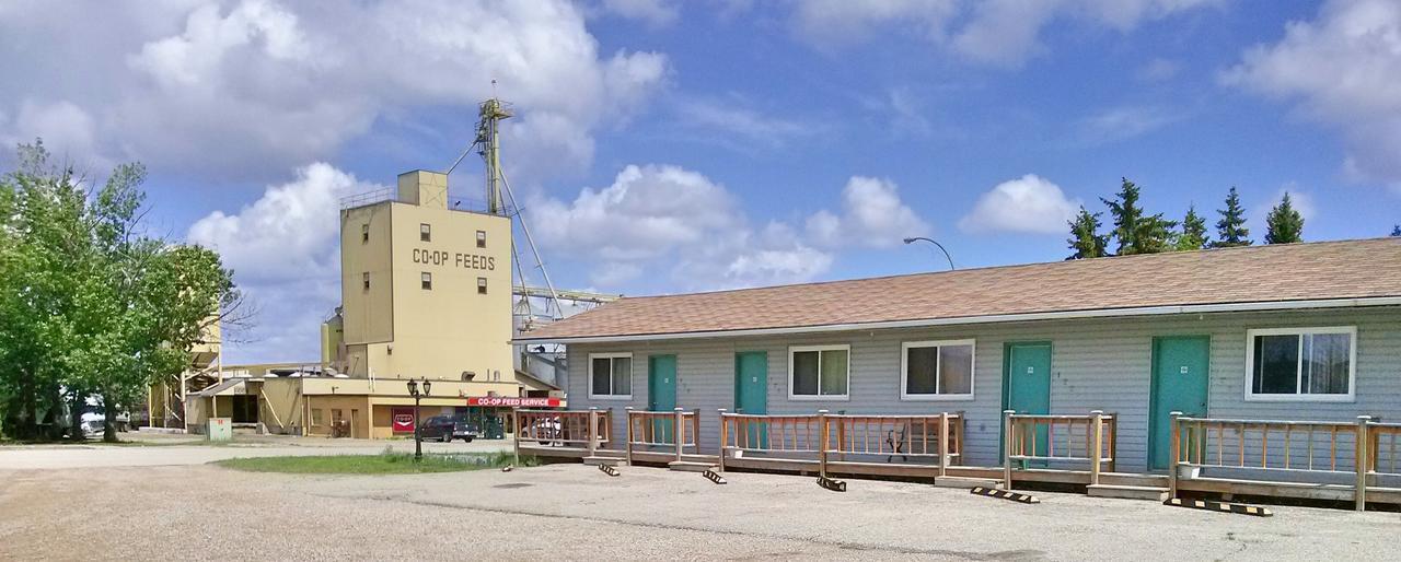 Moosomin Motel ภายนอก รูปภาพ