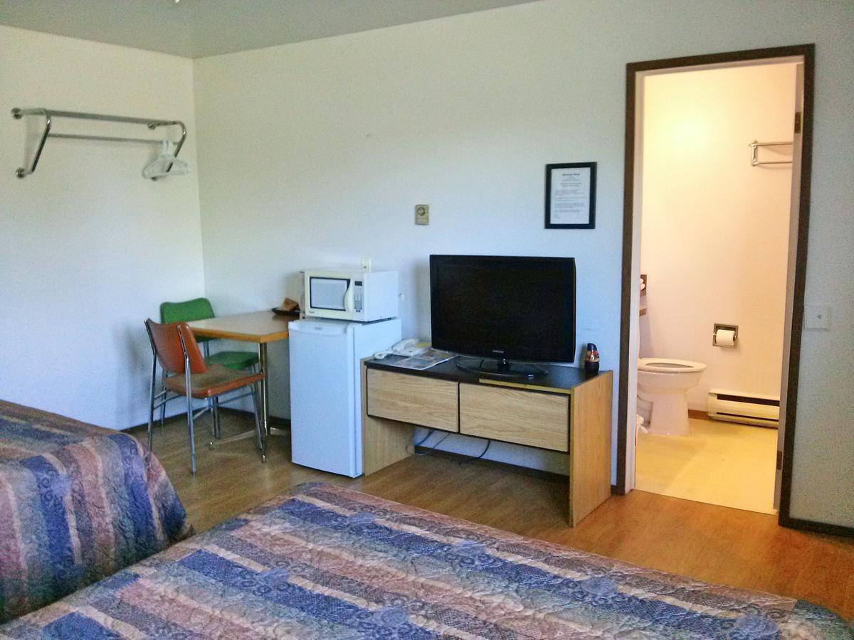 Moosomin Motel ภายนอก รูปภาพ