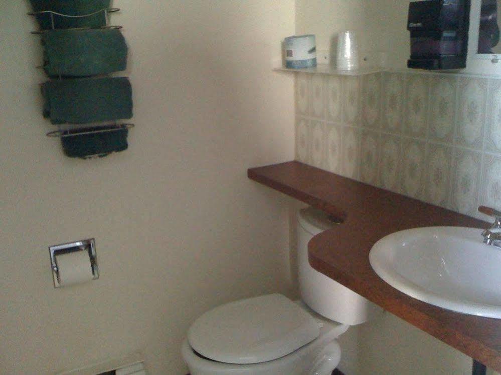 Moosomin Motel ภายนอก รูปภาพ