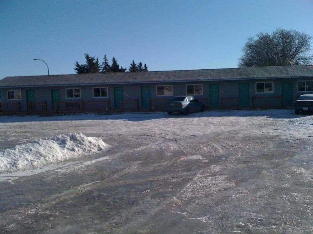 Moosomin Motel ภายนอก รูปภาพ