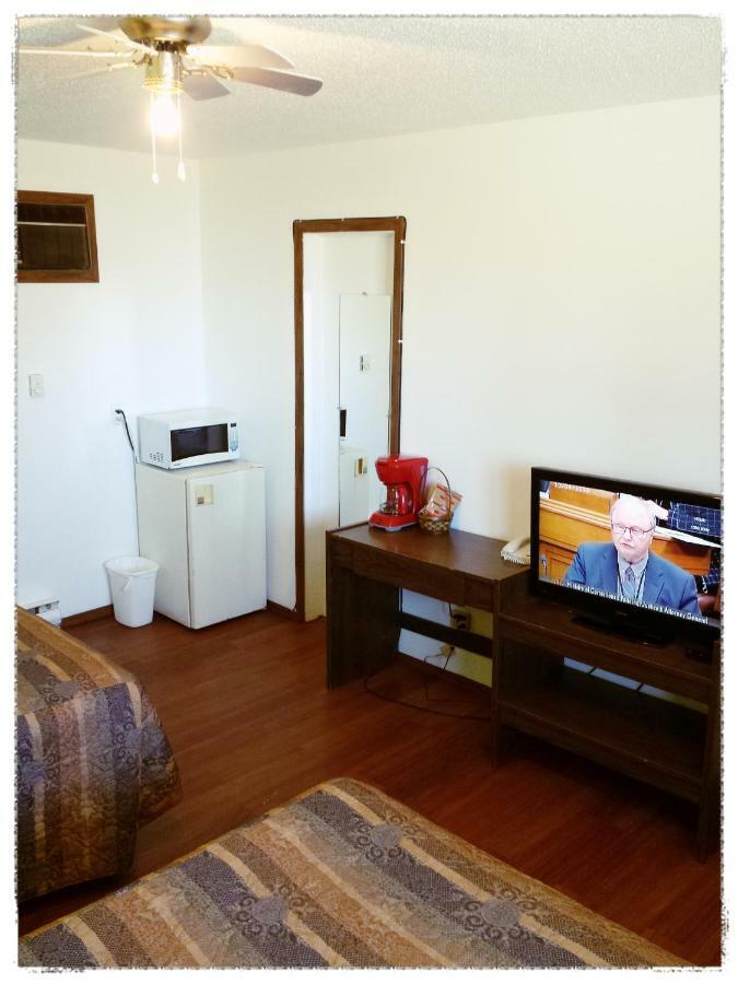 Moosomin Motel ภายนอก รูปภาพ